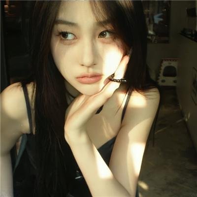 明天,我会成为谁的女友
